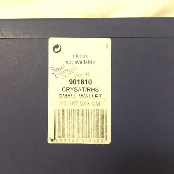 Brand NEW Swarovski Leather Wallet with white crystals - Picture 10 of 10